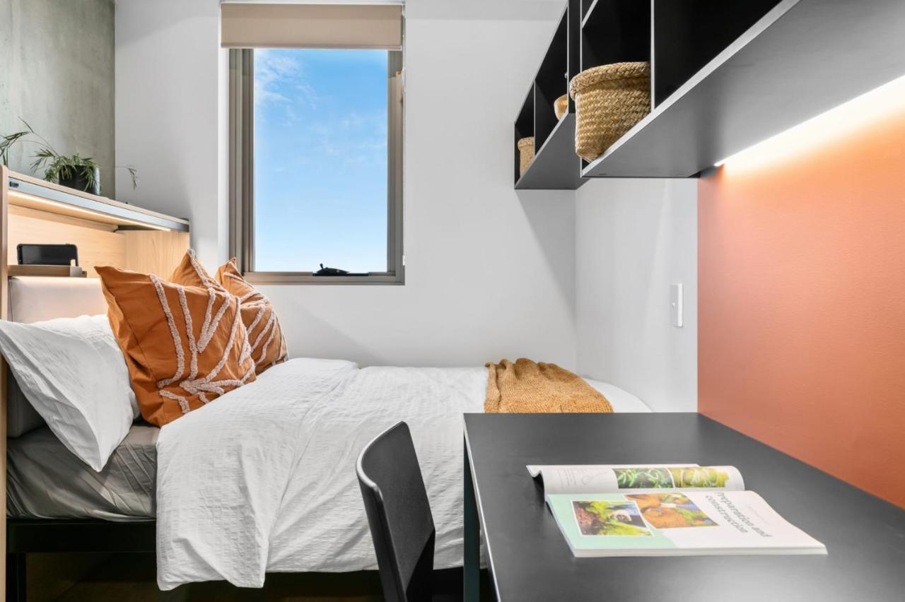 Appartamento Switch Living In The Centre Of Adelaide Esterno foto