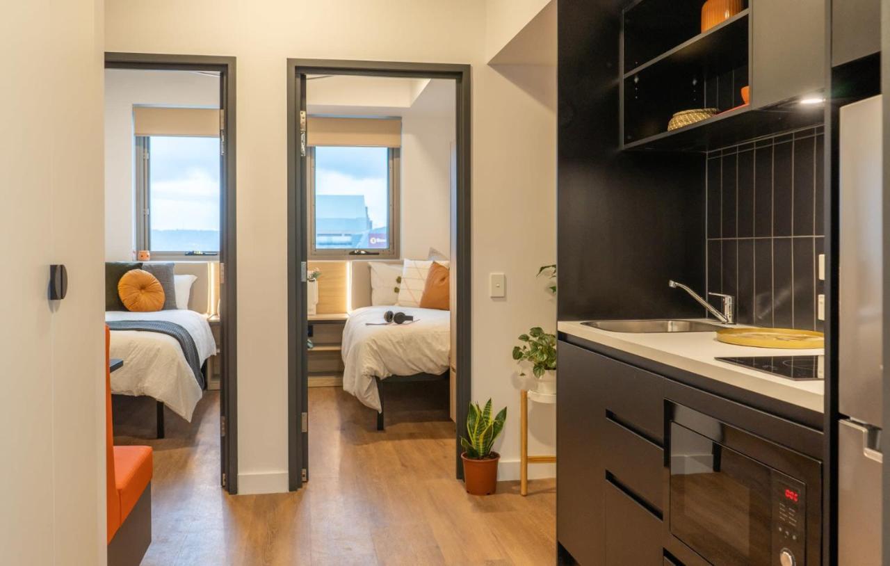 Appartamento Switch Living In The Centre Of Adelaide Esterno foto