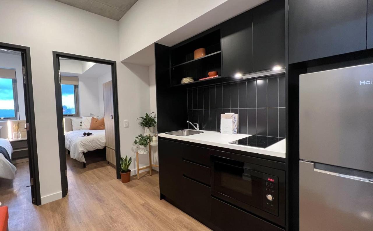 Appartamento Switch Living In The Centre Of Adelaide Esterno foto
