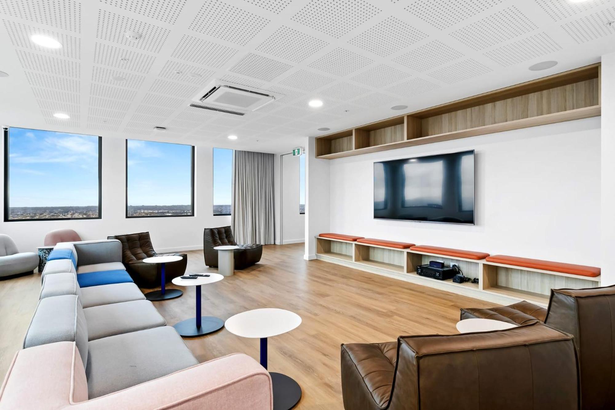 Appartamento Switch Living In The Centre Of Adelaide Esterno foto